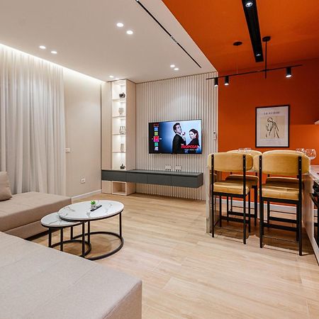 Luxurious Dreamy Seaside Apartment Дуррес Экстерьер фото