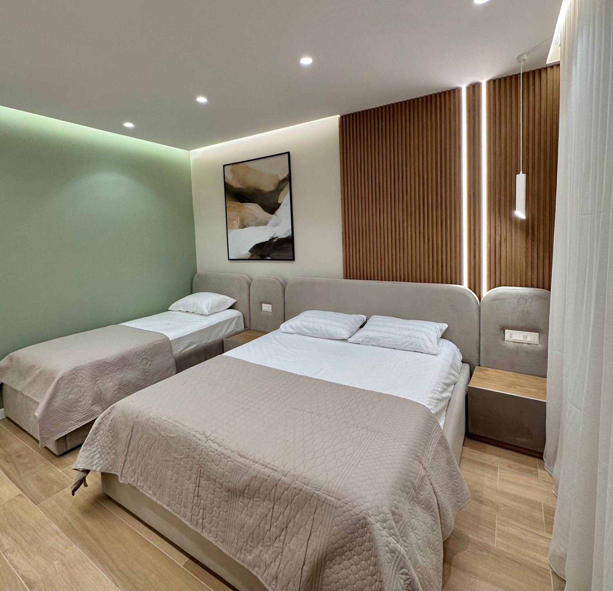 Luxurious Dreamy Seaside Apartment Дуррес Экстерьер фото